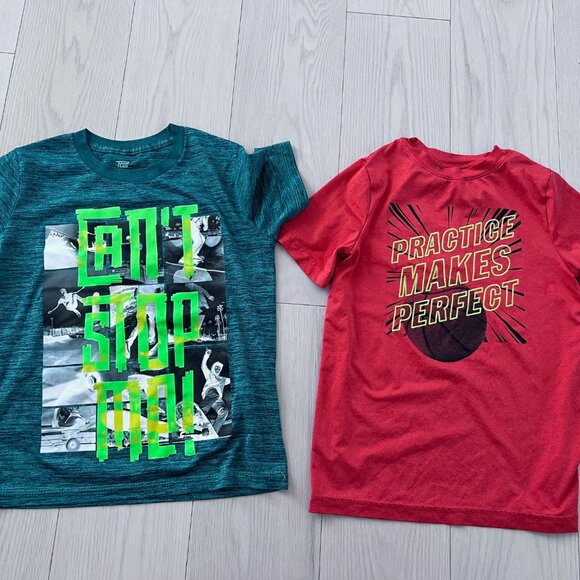 Joe Fresh & Tek Gear Kids Boy's Set of 2 Tee Shirts Small ( 7-8 yrs ) - Picture 1 of 2